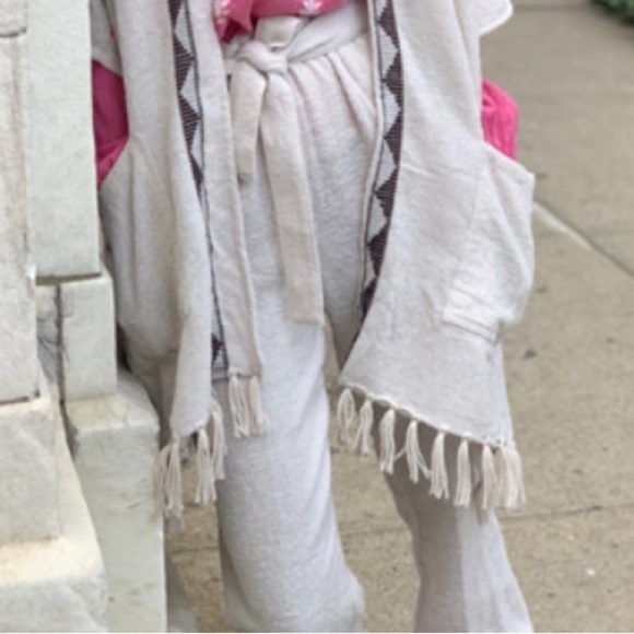 NWT Lemlem Hani Tie Belt Lounge Pants in size small - Picture 3 of 7